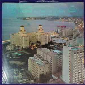 Orq. Casino De La Playa Canta Carlos Díaz  - Recuerdos De La Habana download free