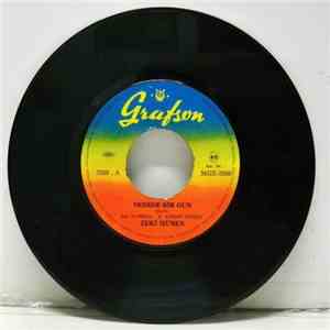 Zeki Müren - Senede Bir Gun / Yemin Ettim Bir Kerre download free